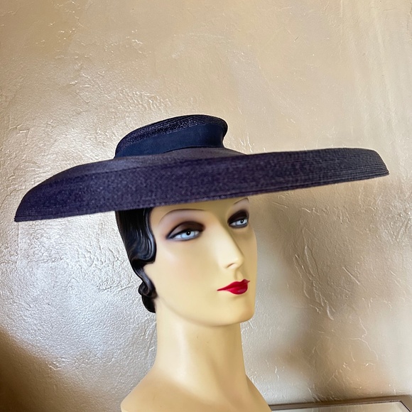 SPLENDID 1950s\' NAVY STRAW CART WEHEEL HAT WITH GROSGRAIN BAND main image 4